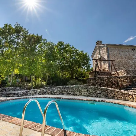 Vilă Lindraze Dobrinj