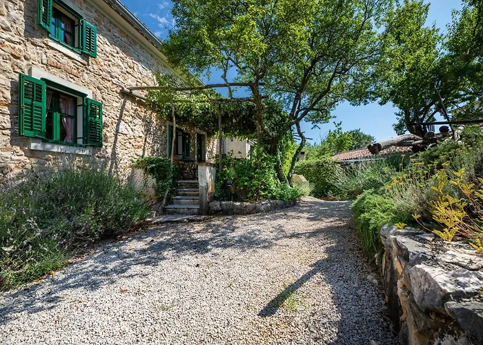 Lindraze Villa Dobrinj